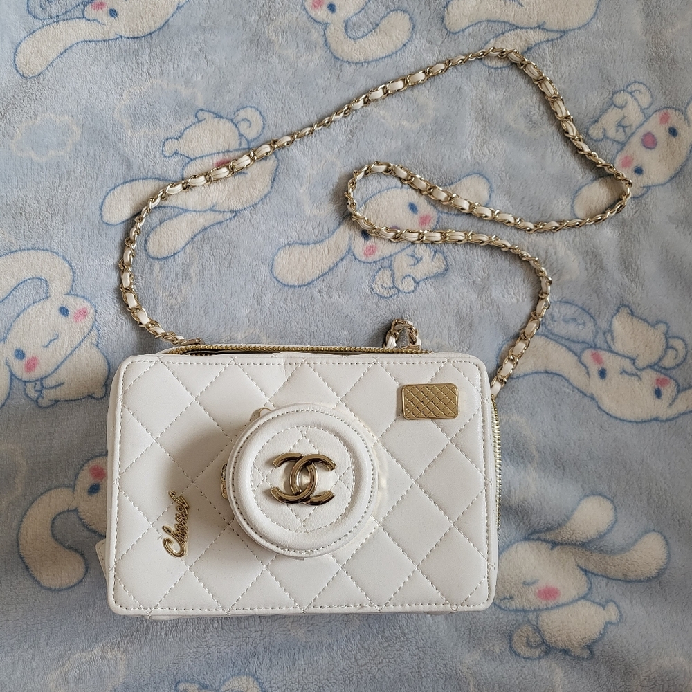 Quilted Leather Camera Purse